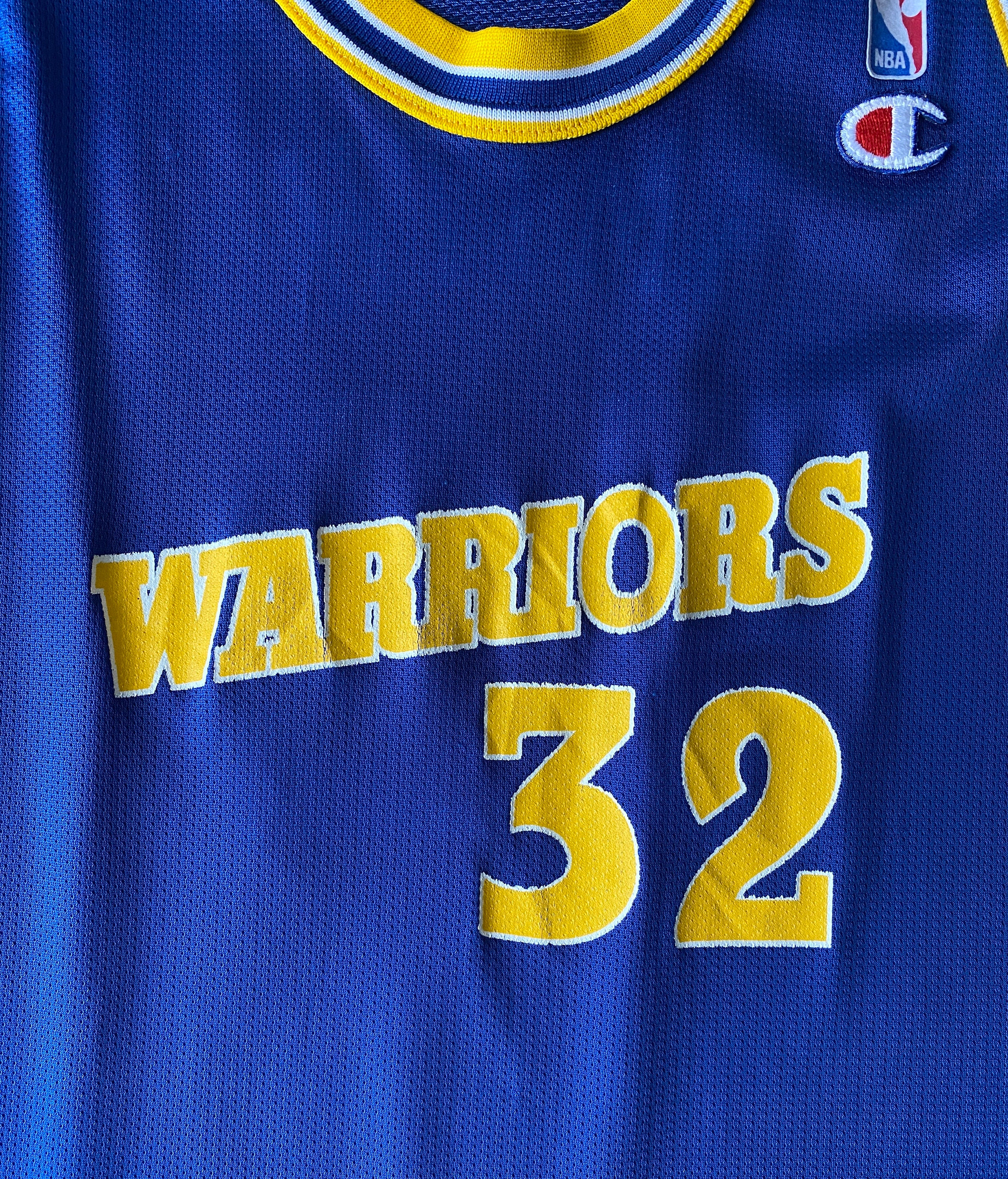 Youth 18-20. Vintage 90s Champion NBA Warriors #32 Smith Jersey