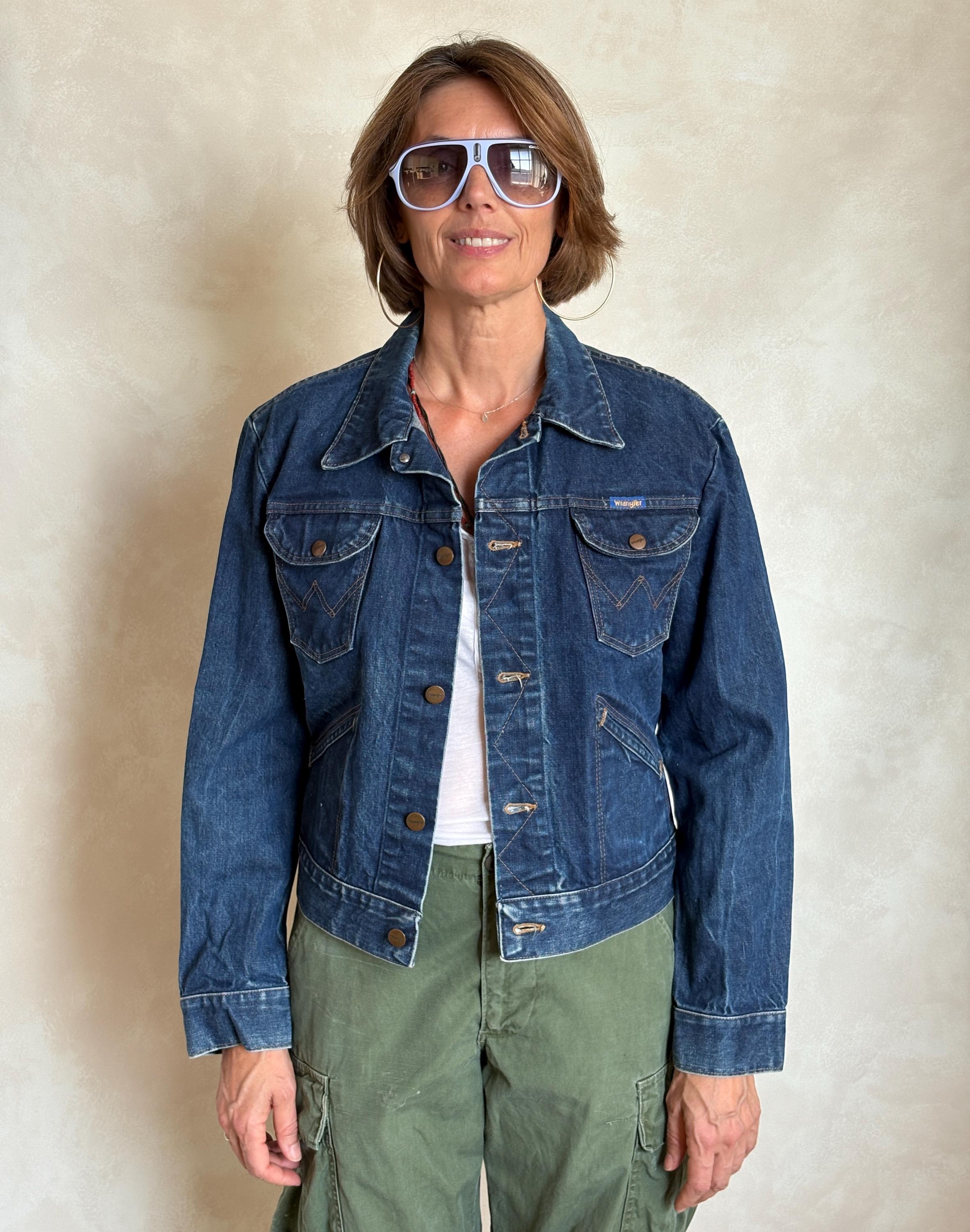 Vintage 90s Wrangler Denim Jacket – 4-pocket Style Made in Malta 