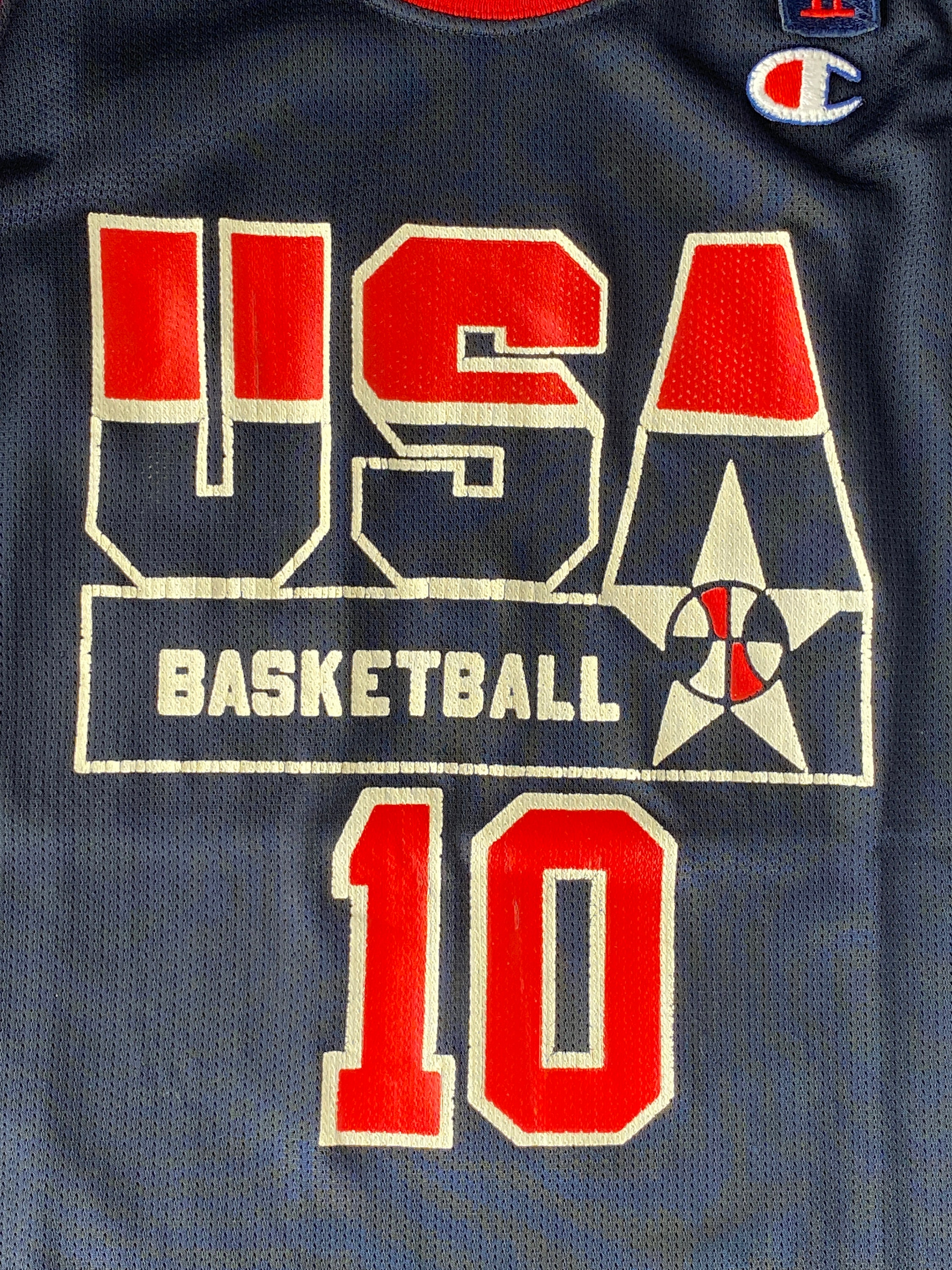 Youth L 14-16. Vintage 90s Champion NBA USA Dream Team #10
