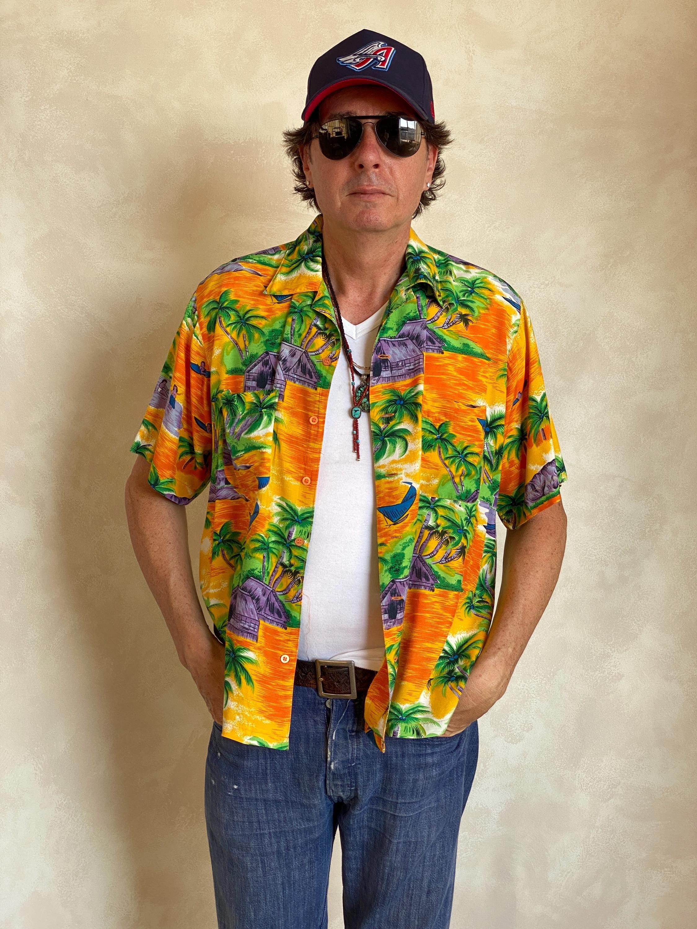 Size L. Vintage 90s Rayon Hawaiian Shirt - Etsy