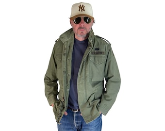 Small Reg. Authentic 82nd Airborne Division US Army M-65 Field