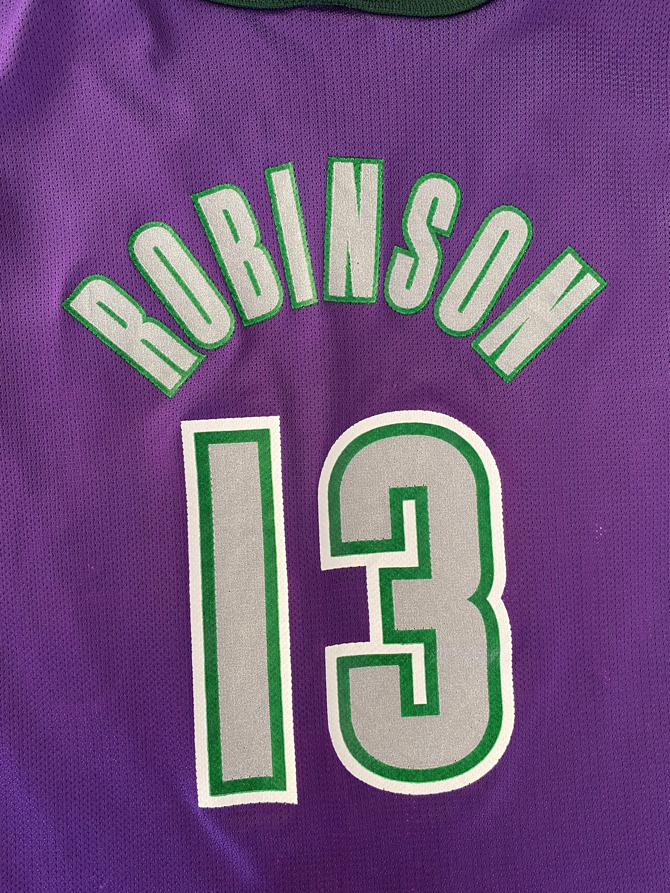 Rare Vintage 90s Champion Milwaukee Bucks #13 Glenn Robinson
