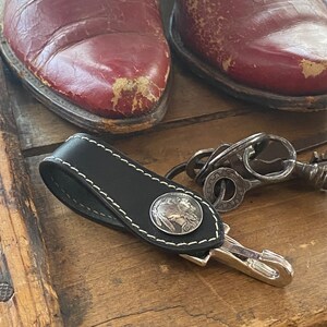 5 Cents buffalo nickel black Leather key holder hand made in Barcelona