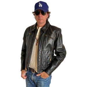 Size 44 USA (54 EU) Vintage 70s heavy leather Motorcycle jacket