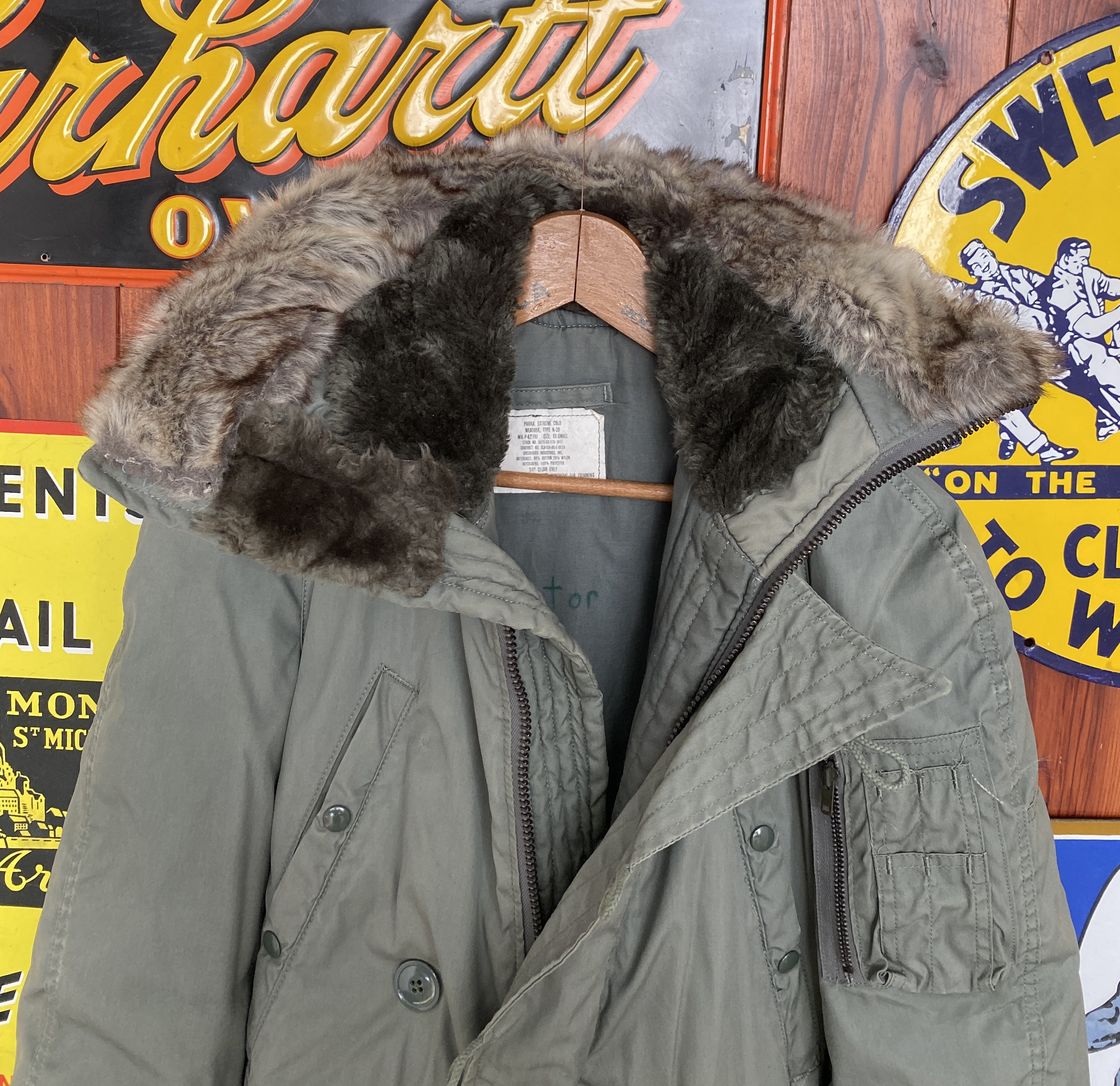 Authentic 1986 US Air Force N-3B Extreme Cold Parka / Military 