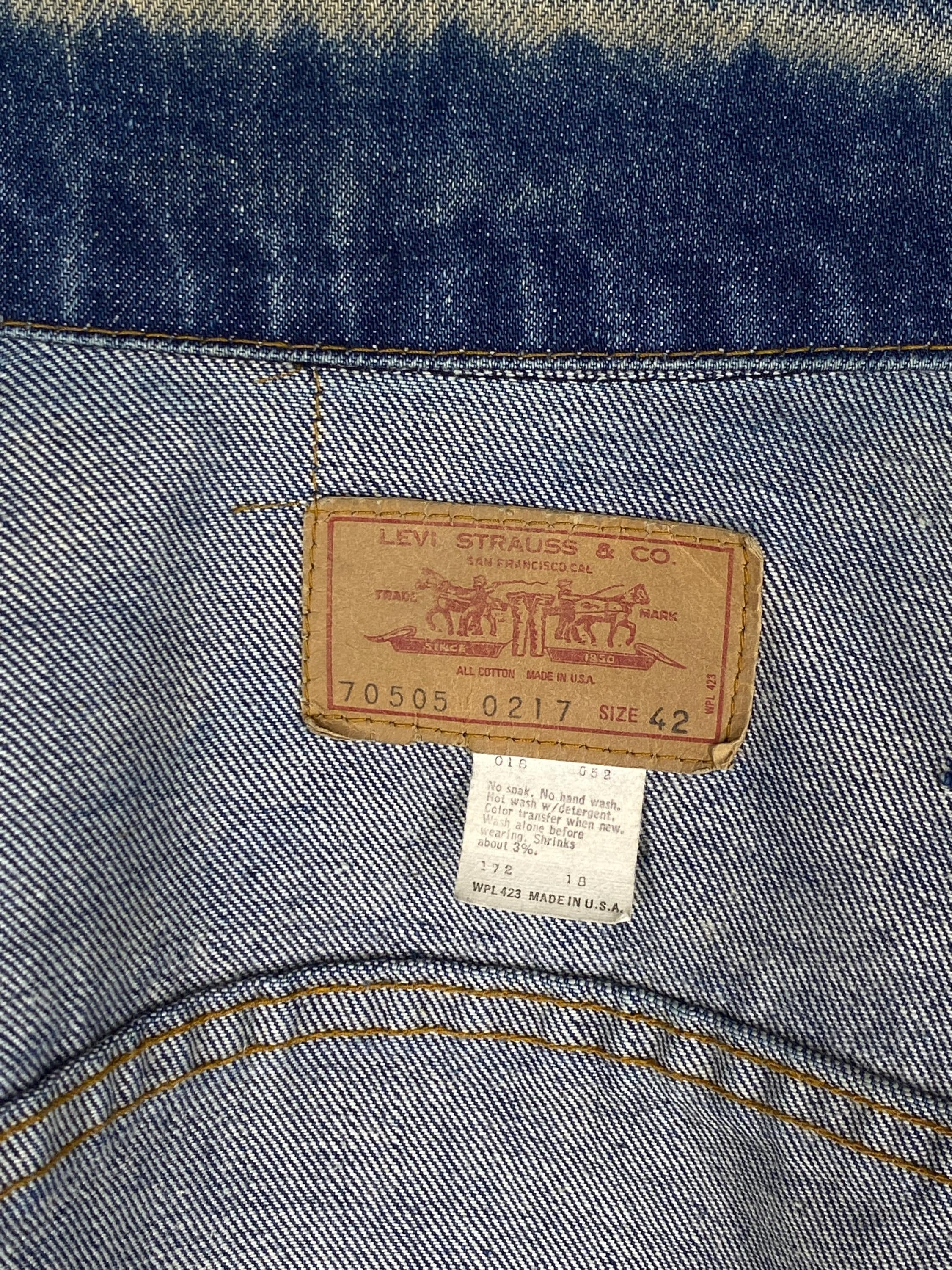 Vintage 70s Levi's 70505 Denim Trucker Jacket - Size 42US, Made in