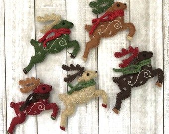 Christmas Felt Ornament Kit, DIY, Makes 5 Miniature Reindeer Gold Accents, Felt Embroidery Sewing Pattern