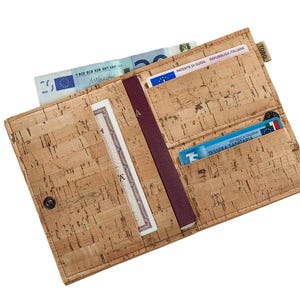 Porta pasaportes doble de corcho vegano | Cartera de viaje | Hecho a mano en Italia | Resistente al agua