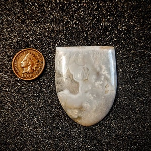 Polished Shield Shaped Plume Agate Cabochon - 45x35mm