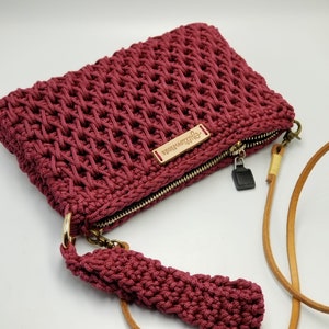 Cartera de mano con cremallera y cierre de ganchillo hecha a mano - Cartera tejida a mano con cremallera - Cartera roja - Cartera cruzada