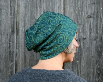 Beanie / hat made of cloqué jersey, swirl pattern petrol-light green