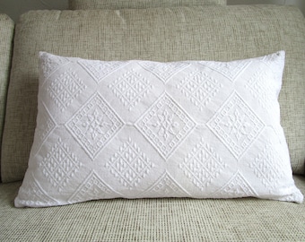 Decorative cushion 35 cm x 60 cm vintage cotton with inlet polyester filling