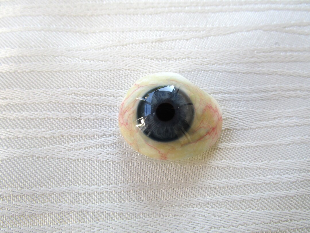Vintage Glass Eye Prosthetic Eye Jewelry Making Dolls Etsy