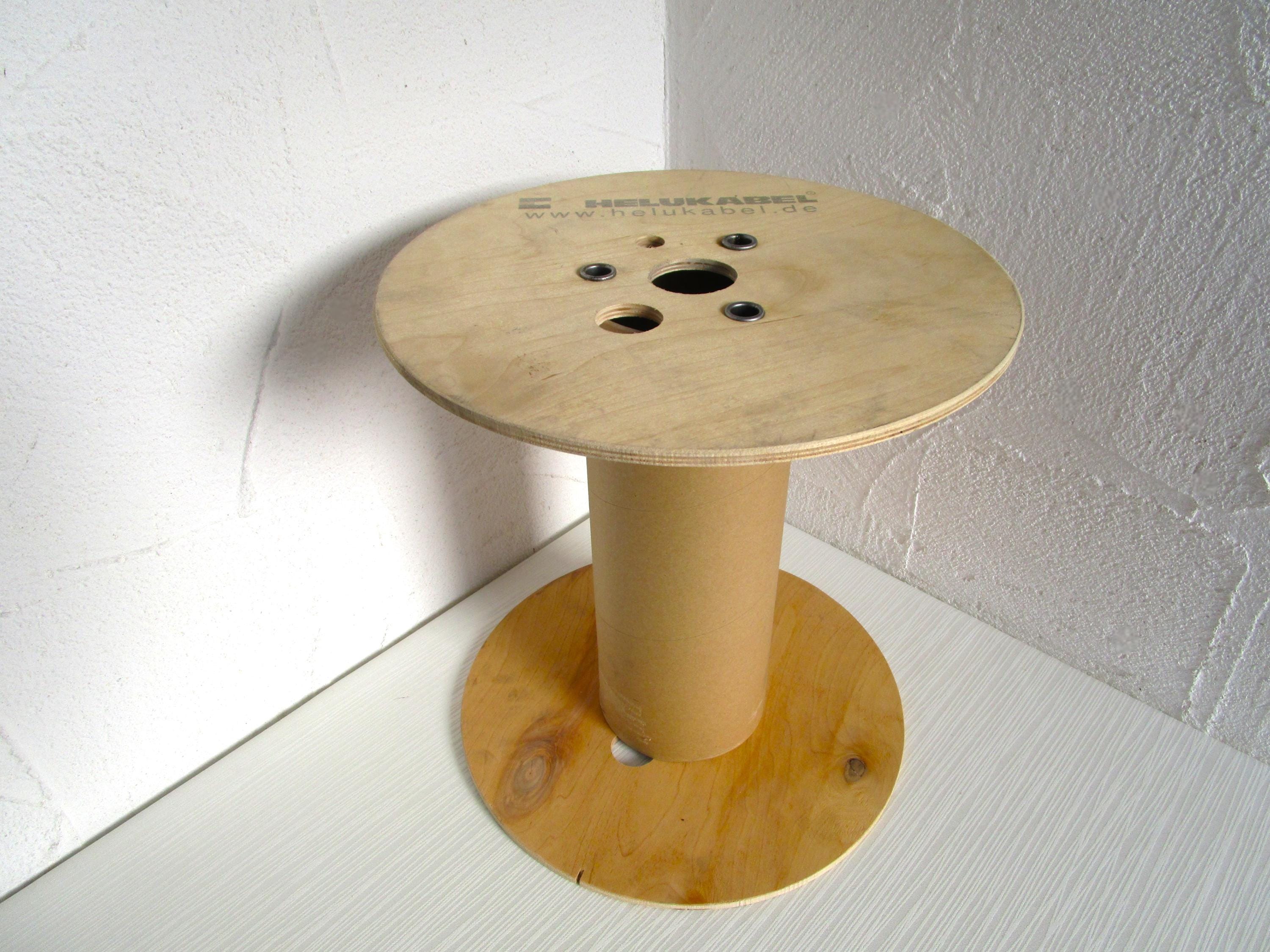 Holzkabeltrommel