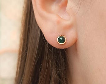 Faceted Emerald Stud Earrings, Minimal Bezel Set, Sterling Silver or Gold Filled, 4mm Green Gemstone Studs, Handmade Everyday Earrings