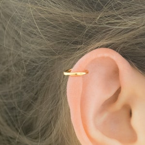Ear Cuff Clip On Fake Piercing - Helix Cuff Hoop - Ear Cuffs - Gold Ear cuff - Cuff Earring - No Piercing Ear Cuff Earring