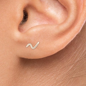 Double Piercing Lightning Earring, double earring, double lobe earring, double lobe piercing, two hole earring