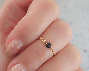 Onyx Gemstone Ring • Minimalist Onyx Chain Ring in Gold-Filled or Sterling Silver • Onyx Stone Ring • Stacking Ring • Onyx Knuckle ring