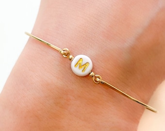 Día de la Madre - Pulsera inicial - Pulsera de una sola letra - Pulsera de letras de oro - Pulsera llena de oro con encanto inicial