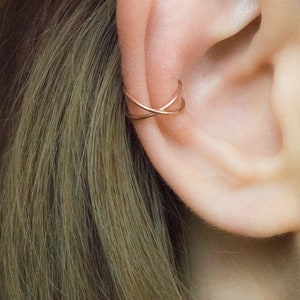 Crisscross Gold Ear Cuff, ear cuffs no piercing ,cuff earrings , ear cuff silver