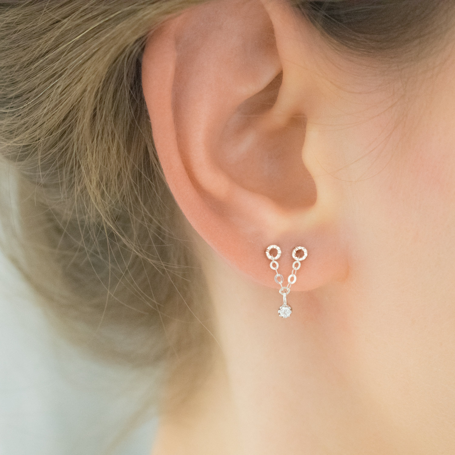 【美品】アデルビジューのCUTSTEEL double chain pierce 美品】アデルビジューのCUTSTEEL double chain pierce