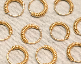 Wrapped Gold Helix Earring - Helix Ring - ear piercing - ear cartilage earrings - helix hoop - cartilage ring - cartilage earring hoop