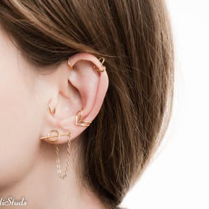 Pendientes de enhebrador, pendientes de cadena, pendientes atrevidos, pendientes de botón de cadena, pendientes de cadena de barra, minimalistas, conjunto de pendientes de botón circular con cadena imagen 4