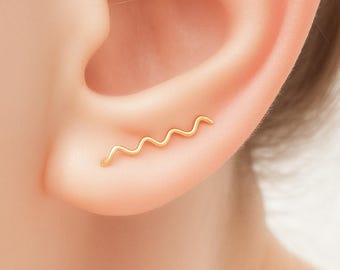 Ear Climber Gold, Ear Crawler, gold ear cuffs, ear climber earring, Ear Wrap, Stud ear, wave earring, zig zag climber earrings