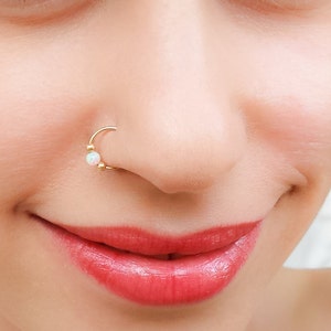 Nep neusring opaal, conch piercing, faux helix piercing, nep kraakbeen piercing, geen piercing neusring, nep septum