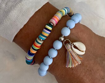 Double row bracelet made of Katsuki discs, acrylic beads and two charms, Heishi, tassel, tassel, surfer bracelet