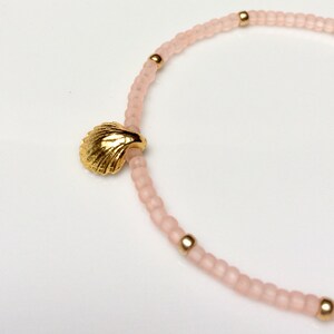 Bracelet with shell pendant, friendship bracelet, rocaille beads image 2