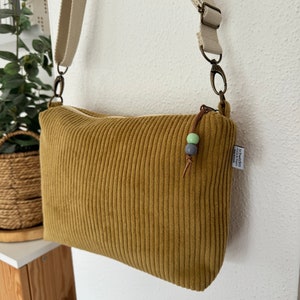 FINE Crossbag Cord senf// Damen Schultertasche,Handtasche,Crossbody Tasche,Tasche vegan,minimalistisch,gelb,braun,Boho,Skandi,Zickzack zdjęcie 5