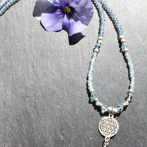 Flower of Life &quot;necklace light Blue