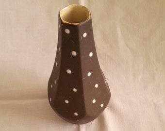 Braune Vase mit weißen Punkten, 20 cm hoch, Vintage, mid Century, 50er 60er Jahre