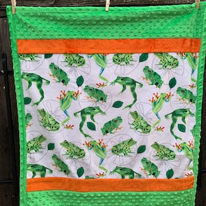 Jumping frogs on lily pads II
