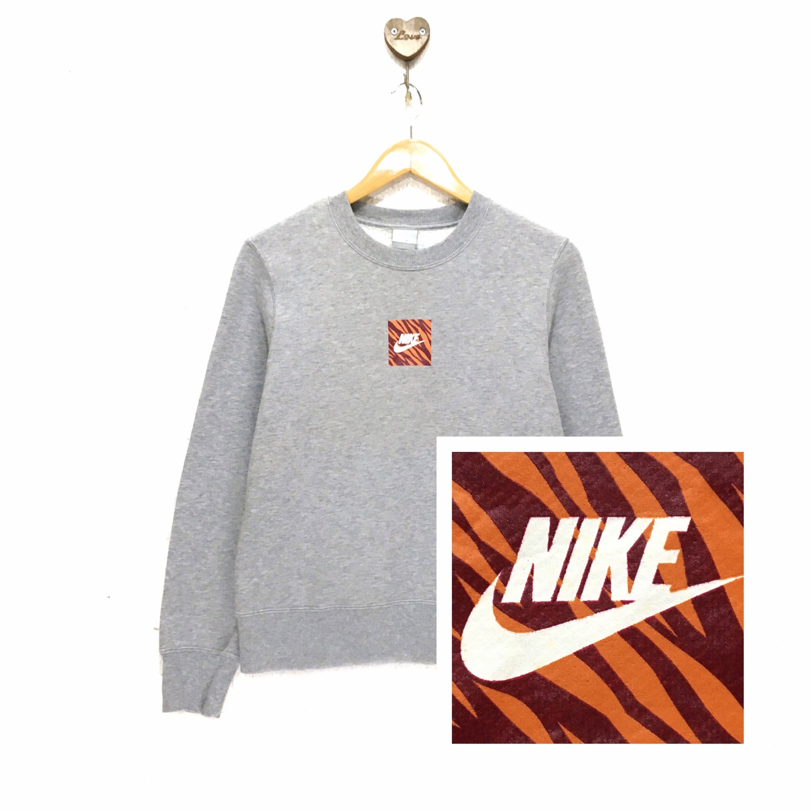 Nice Nike Middle Box Crewneck Long Sleeve Sweatshirt Big Logo Pull Over