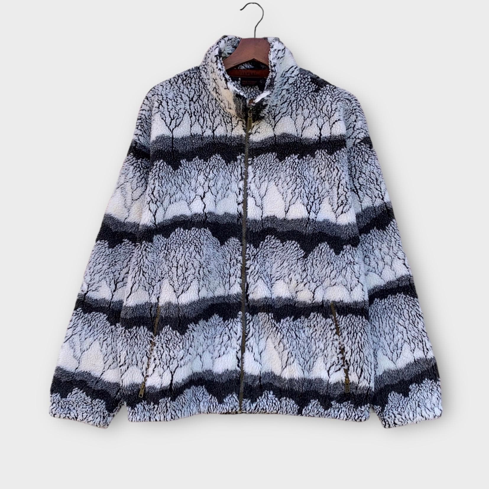 Tsunami Fleece - Etsy display picture 1