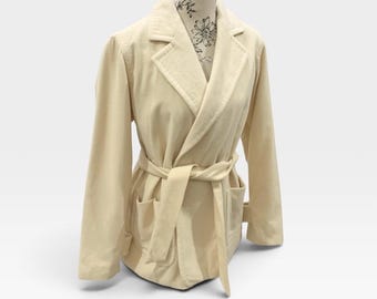 Vintage Max Mara Virgin Wool Belted Blazer Jacket Made In Italy Cream Women’s Clothing Blazer . / Size S