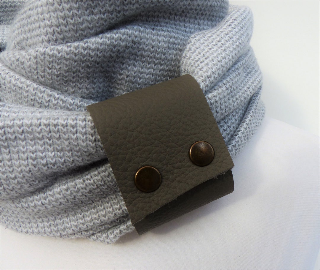 Snood Femmes en laine tricoté à la main