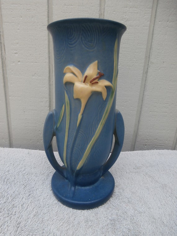Vintage Roseville Pottery Vase 133 8 Zephyr Lily W Etsy