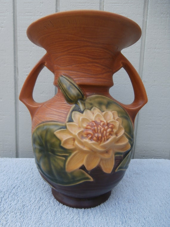 Antique Roseville Pottery Vase Water Lily 79 9 Yellow Etsy