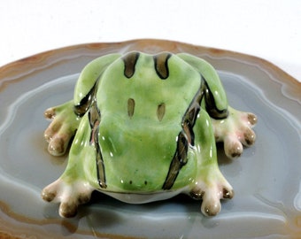 Frog, miniature, porcelain