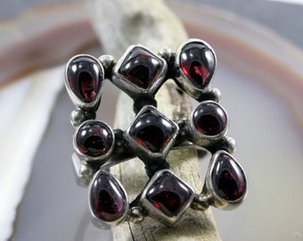Garnet and Silver,Ring