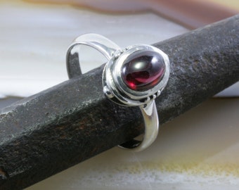 Granat und Silber - Ring