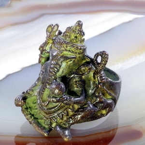 Ganesha in the Ring, Bronze