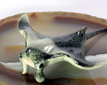 Manta, stingray, miniature, porcelain