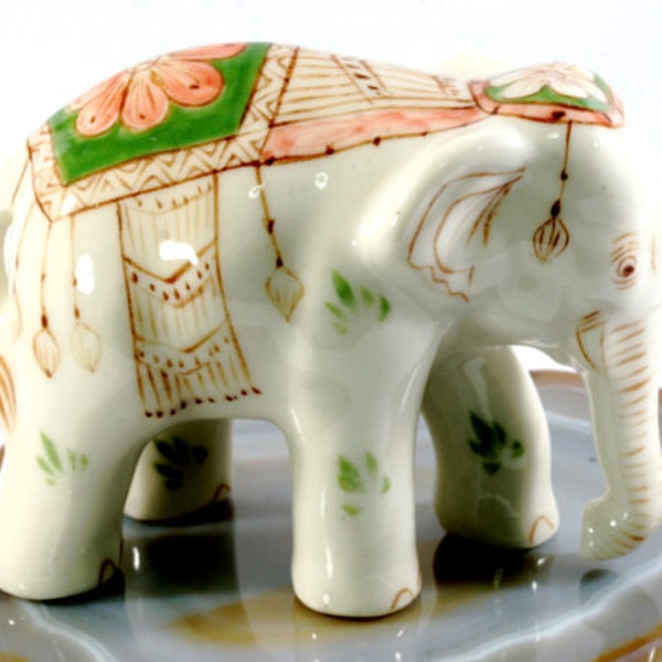 Éléphant, miniature, porcelaine