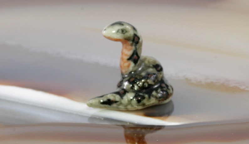 Python, miniature, porcelain image 1