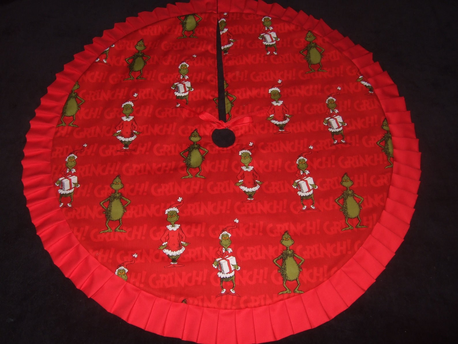 Grinch Tree Skirt 
