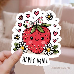 Happy Mail afdrukbare sticker png, schattige cartoon rode aardbei fruit klein bedrijf verpakkingslabel, winkelmarketing print gesneden stickersjabloon